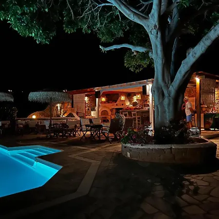 Aparthotel Anna's Dreams 3*